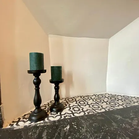 Le Saint-andre, Gare De Lejlighed *