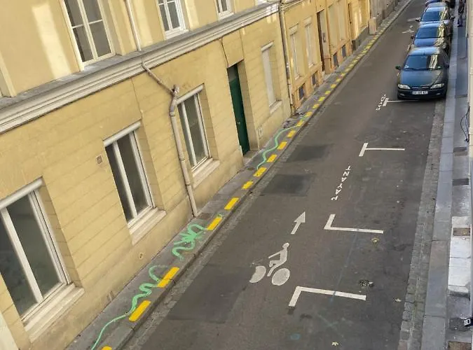 Le Saint-andre, Gare De Lejlighed